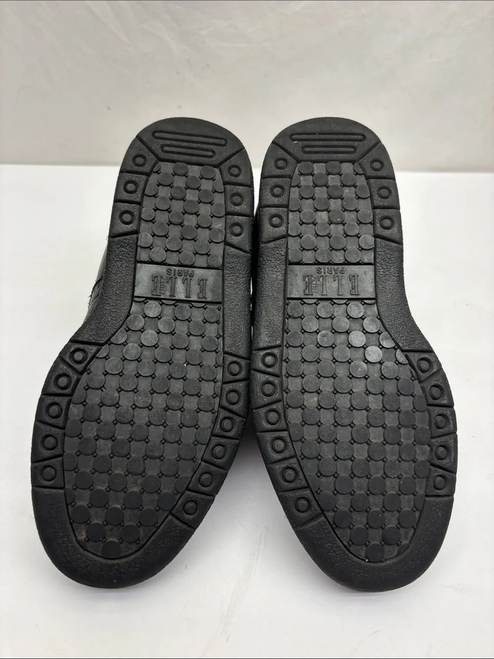 ELLE Paris Kid’s Black Leather Lace-Up Sneakers, SZ 3 little boy, box 74